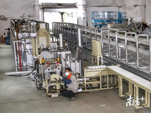 肇慶一企業(yè)實(shí)現(xiàn)高端片式元件生產(chǎn)設(shè)備國(guó)產(chǎn)化,填補(bǔ)國(guó)內(nèi)空白